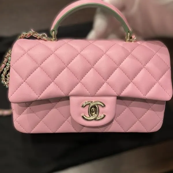 シャネル ミニマトラッセ キャビアスキン