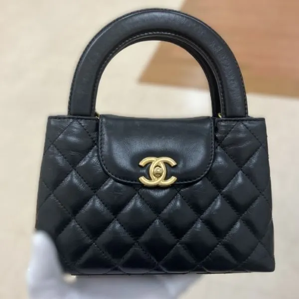 シャネル ケリーナノ ラムスキン