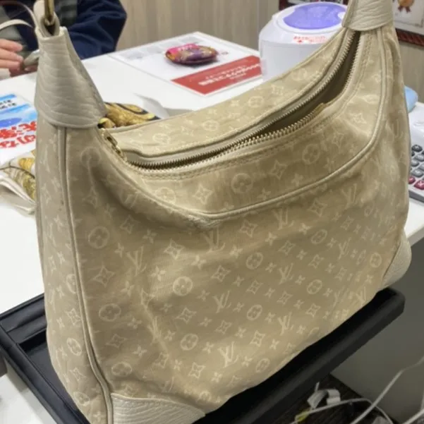 ルイヴィトン　ブローニュ　