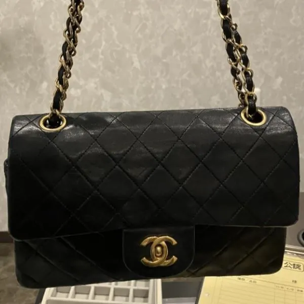 シャネル　マトラッセ　ラムスキン　ダブルフラップ