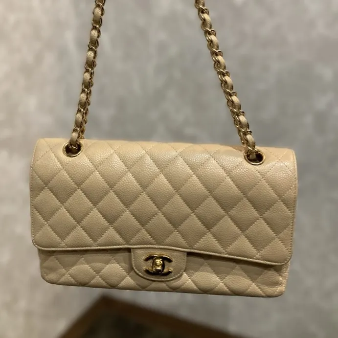 シャネル マトラッセ キャビアスキン