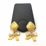 シャネル ピアス イヤリング ひし形 リボンの参考買取価格