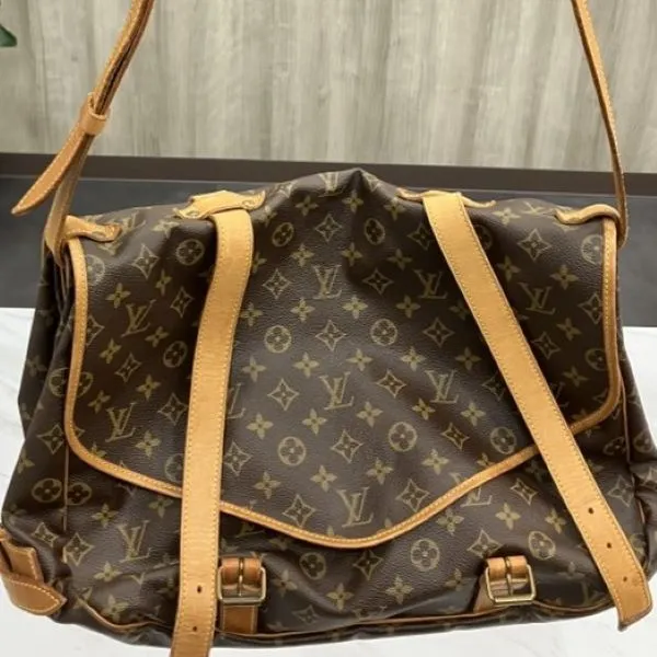 ルイヴィトン ソミュール43　モノグラム