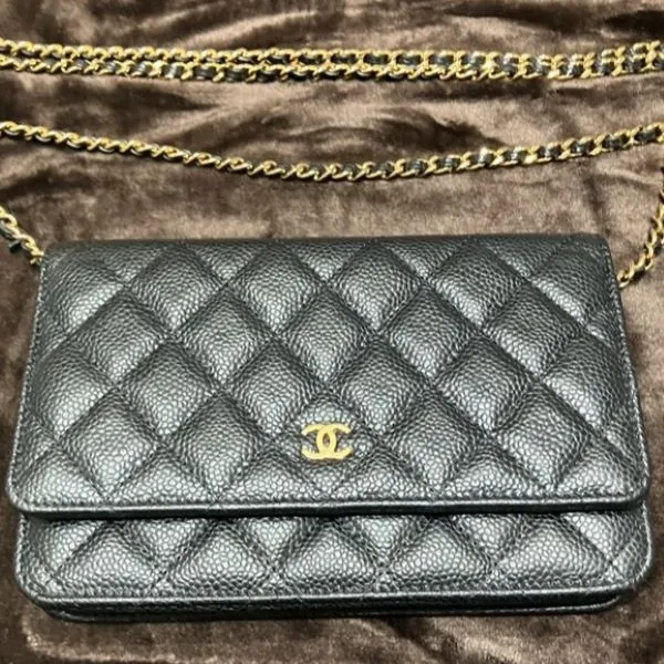 シャネル　マトラッセ　キャビアスキン