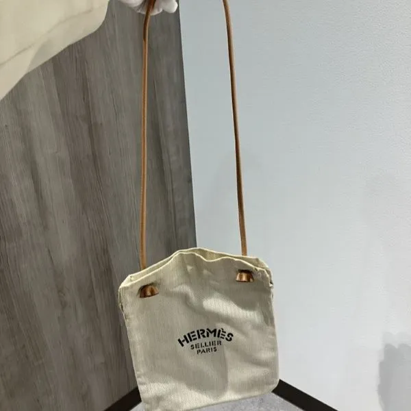 エルメス　アリーヌ　トートバッグ