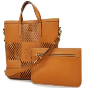 ルイ・ヴィトン ノマド カバNS