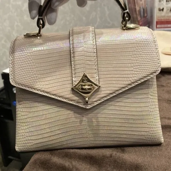 ルイヴィトン　 ローズデヴァン　クロコダイル