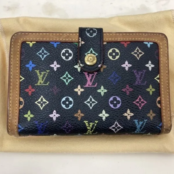 ルイヴィトン　ポルトフォイユ　マルチカラー