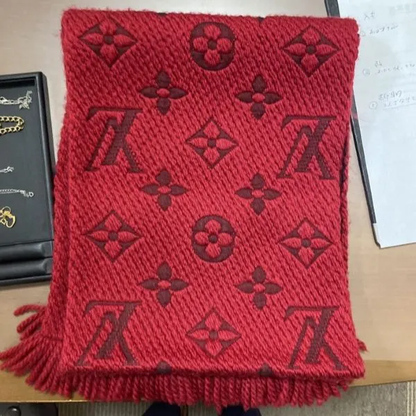 ルイヴィトン　エシャルプ　マフラー