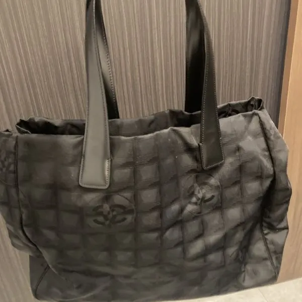 シャネル　ニュートラベルライン　トートバッグ
