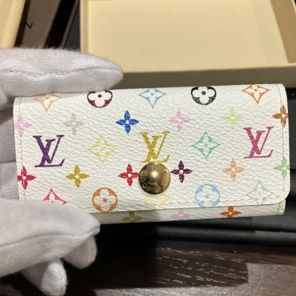 ルイヴィトン　ミュルティクレ　モノグラムマルチカラー