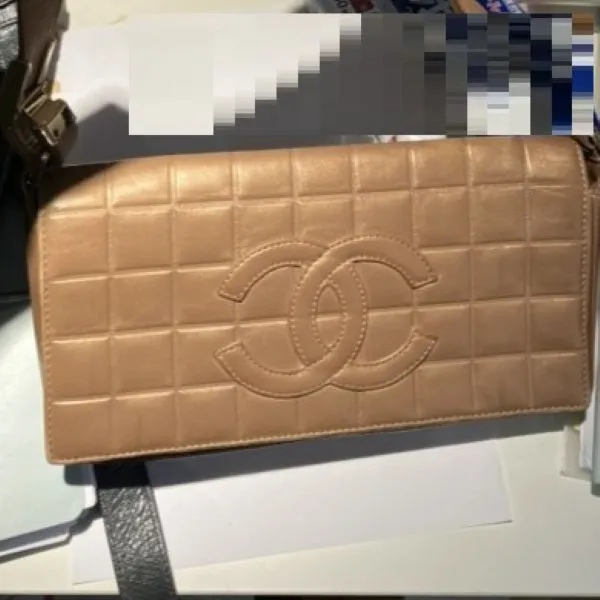 シャネル　チョコバー　ショルダーバッグ