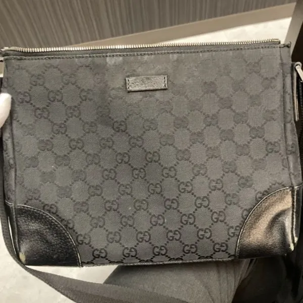 グッチ　GGキャンバス　ショルダーバッグ