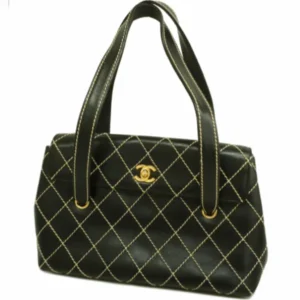 シャネル ワイルドステッチ ラムスキン