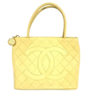 シャネル マトラッセ 復刻トート トートバッグ ラムスキン