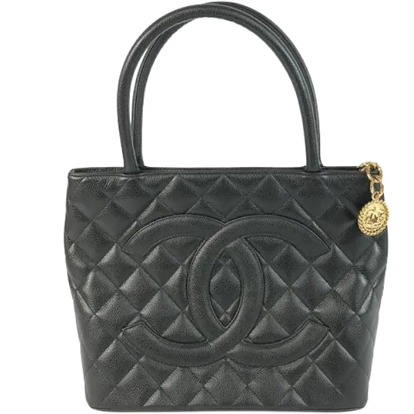 シャネル マトラッセ 復刻トート トートバッグ キャビアスキン