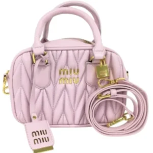 ミュウミュウ ハンドバッグ レザー ピンク