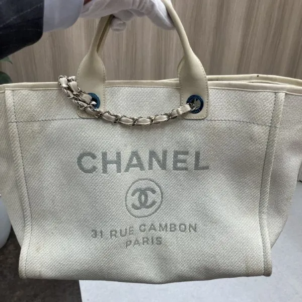 シャネル　ドーヴィル　トートバッグ