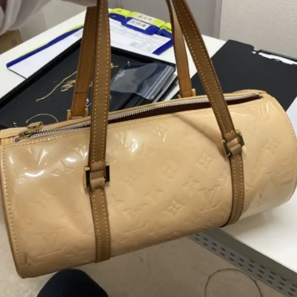 ルイヴィトン　ヴェルニ　ハンドバッグ