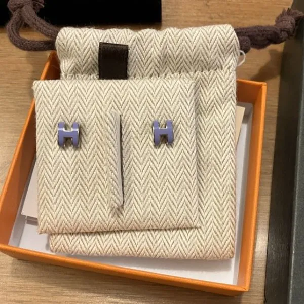 エルメス　ミニポップHピアス