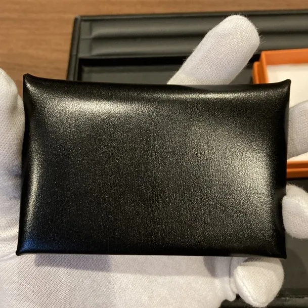 エルメス　カルヴィ　コインケース