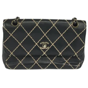 シャネル ワイルドステッチ チェーンショルダーバッグ ラムスキン