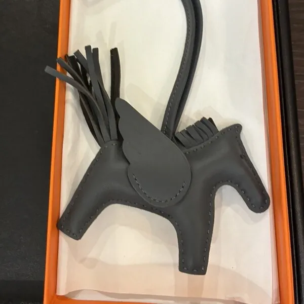 エルメス　ロデオチャーム　W刻印