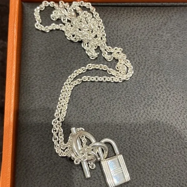 エルメス　アミュレット　カデナネックレス