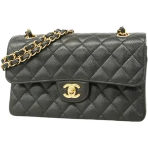 シャネル マトラッセ チェーンショルダーバッグ キャビアスキン