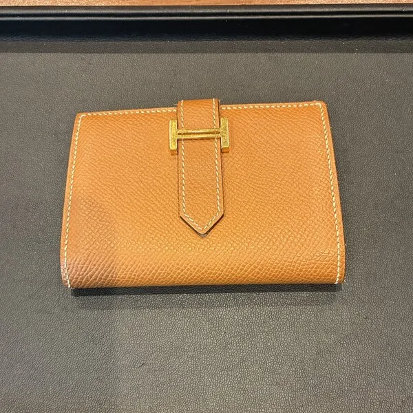 エルメス　ベアンコンパクト　A刻印