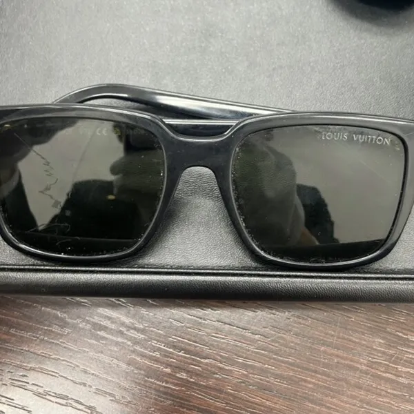ルイヴィトン　スクエア　サングラス