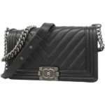 シャネル ボーイシャネル チェーンショルダーバッグ キャビアスキン