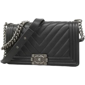 シャネル ボーイシャネル チェーンショルダーバッグ キャビアスキン