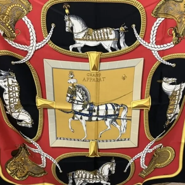 エルメス　カレ90　シルクスカーフ