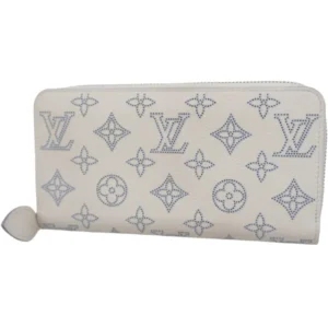 ルイ・ヴィトン マヒナ ジッピーウォレット 財布 M11745