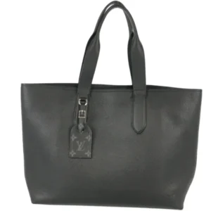 ルイ・ヴィトン トリヨン カバヴォワヤージュ トートバッグ M52817