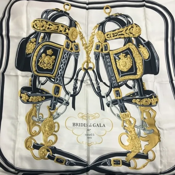 エルメス　カレ90　シルクスカーフ