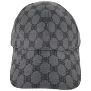 バレンシアガ 帽子