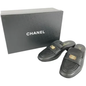 シャネル ミュール レザー