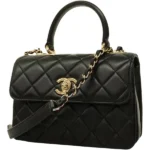 シャネル マトラッセ チェーンショルダーバッグ ラムスキン