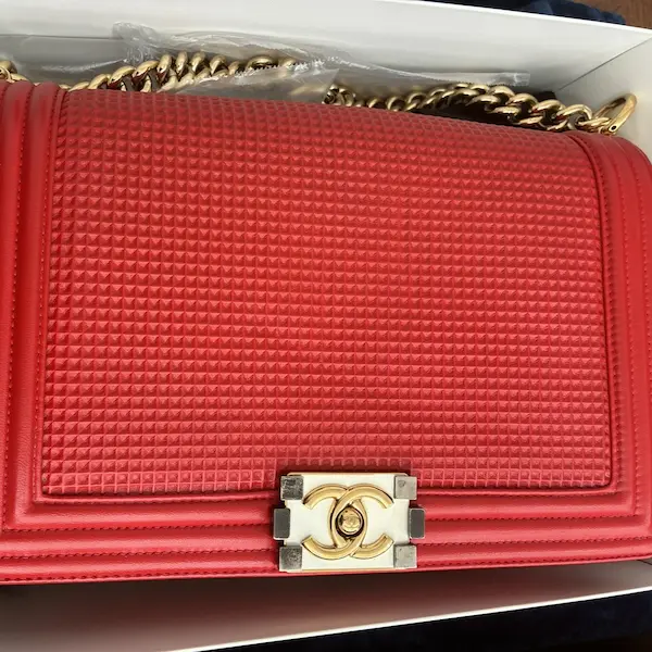 シャネル　ボーイシャネル　チェーンショルダー