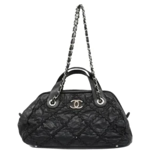 シャネル ウルトラステッチ ハンドバッグ レザー