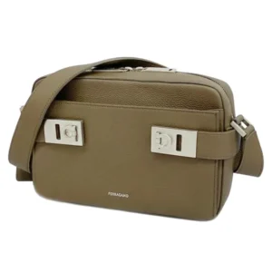 サルヴァトーレ・フェラガモ ガンチーニ ショルダーバッグ レザー AU241304 ブラウン