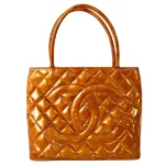 シャネル マトラッセ 復刻トート トートバッグ パテントレザー