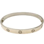 カルティエ ラブ ブレスレット バングル