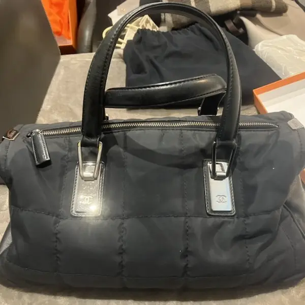 シャネル　チョコバー