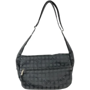 シャネル ニュートラベル ショルダーバッグ ナイロンキャンバス