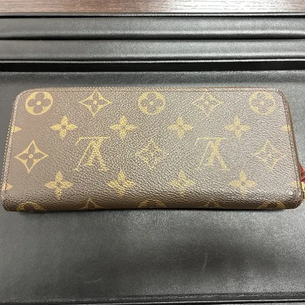 ルイ・ヴィトン　ジッピー・ウォレット