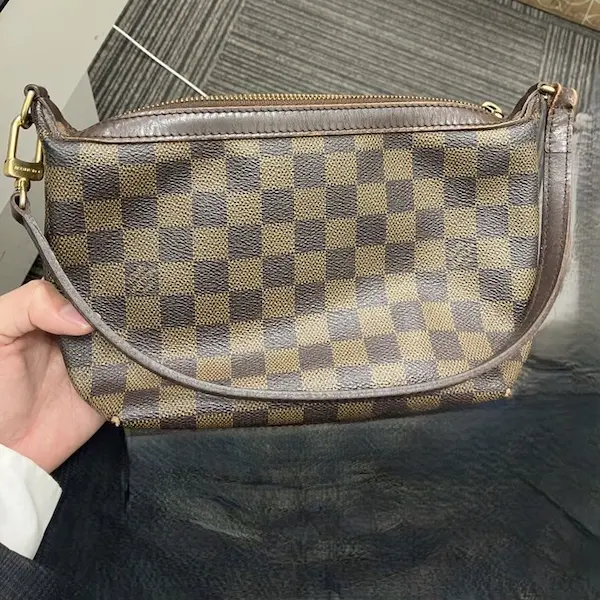 ルイ・ヴィトン　ダミエ　ショルダーバッグ