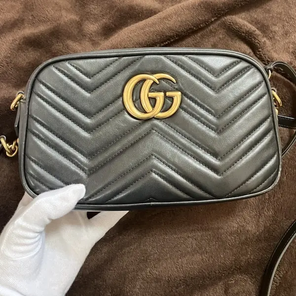 グッチ　GGマーモント　ショルダーバッグ